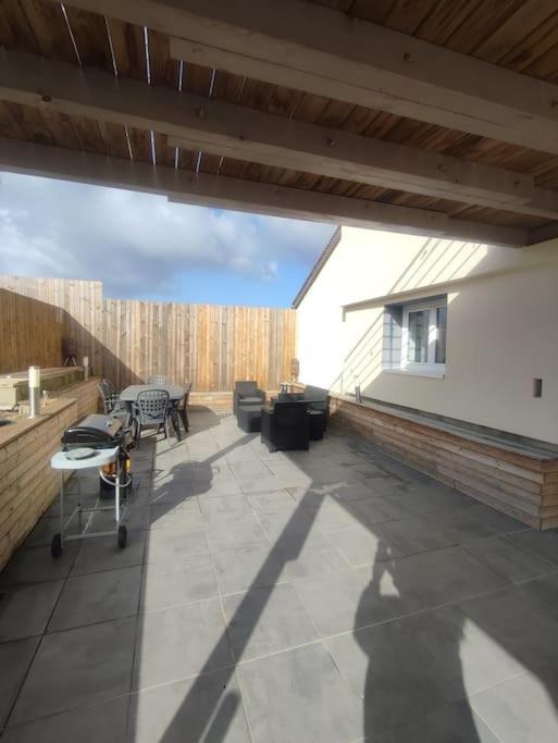 Appartement 100M2, Independant Dans Notre Maison Garennes-sur-Eure Exteriör bild