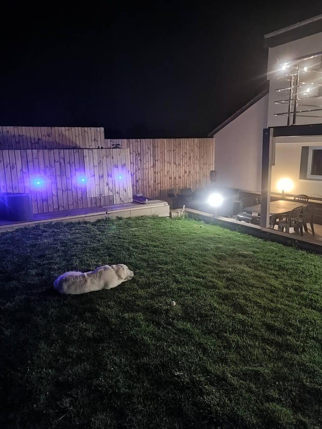 Appartement 100M2, Independant Dans Notre Maison Garennes-sur-Eure Exteriör bild